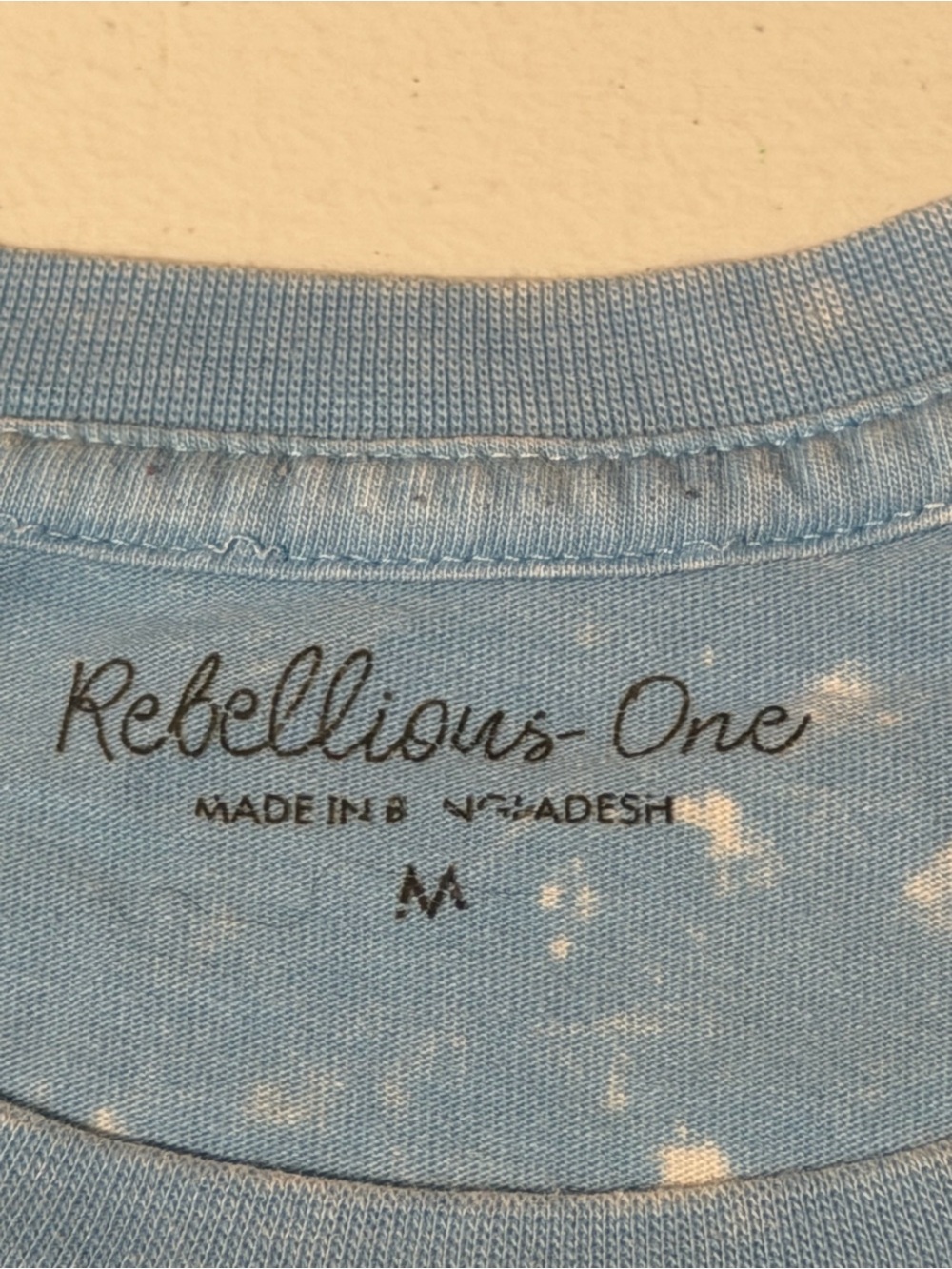 Blue Crop Tee - Picture 3 of 3